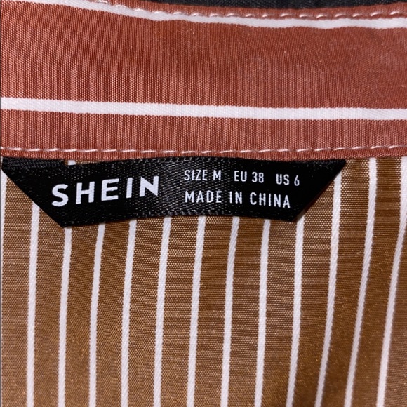 Tri color medium button down - Picture 2 of 3